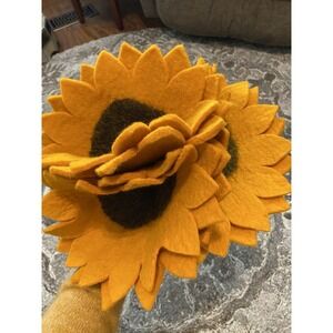 Trader Joes Felted Sunflowers Flowers Floral Farmhouse Boho Primitive NWOT